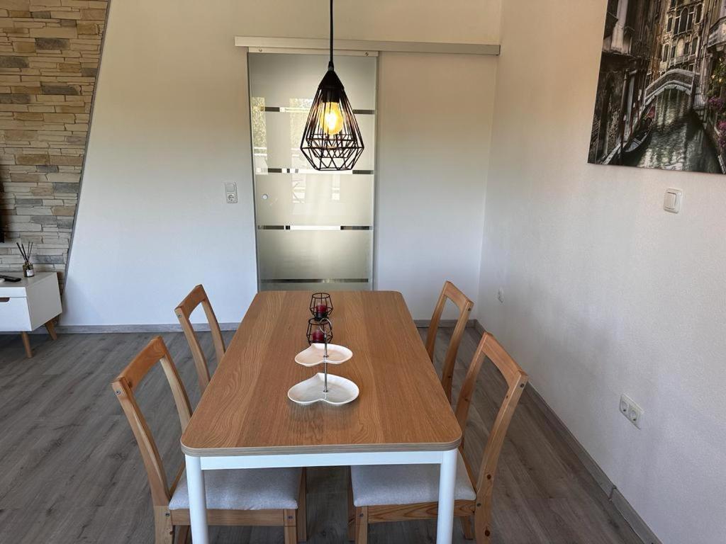 A&V Apartments Wunderschoene Rheinblick Wohnung Zum Entspannen Apt Ela 杜伊斯堡 外观 照片