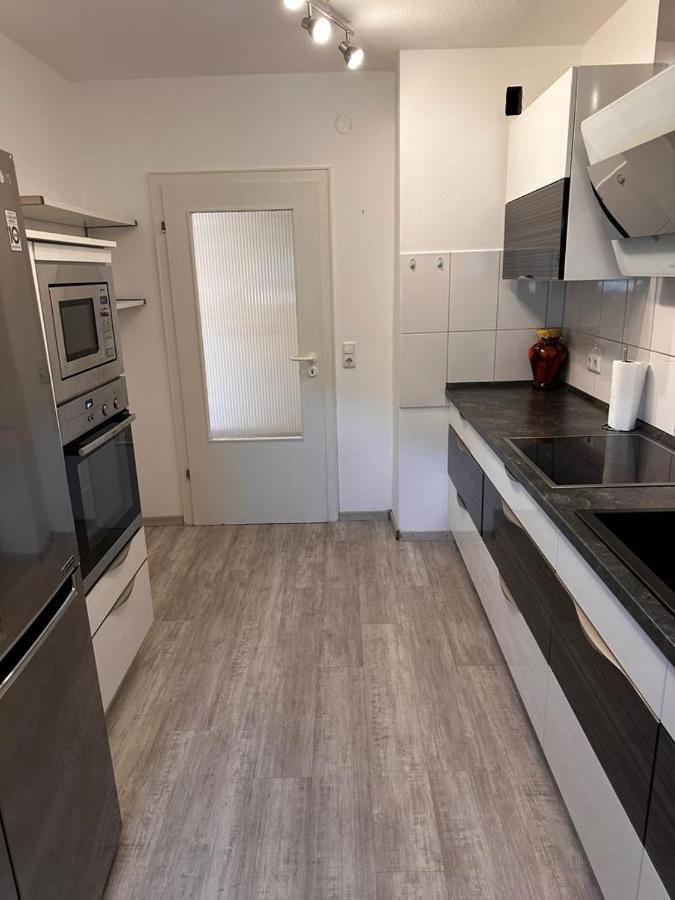 A&V Apartments Wunderschoene Rheinblick Wohnung Zum Entspannen Apt Ela 杜伊斯堡 外观 照片